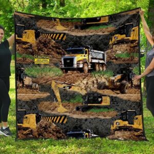 Heavy Equipment Quilt 01682 Quilt  Quilt